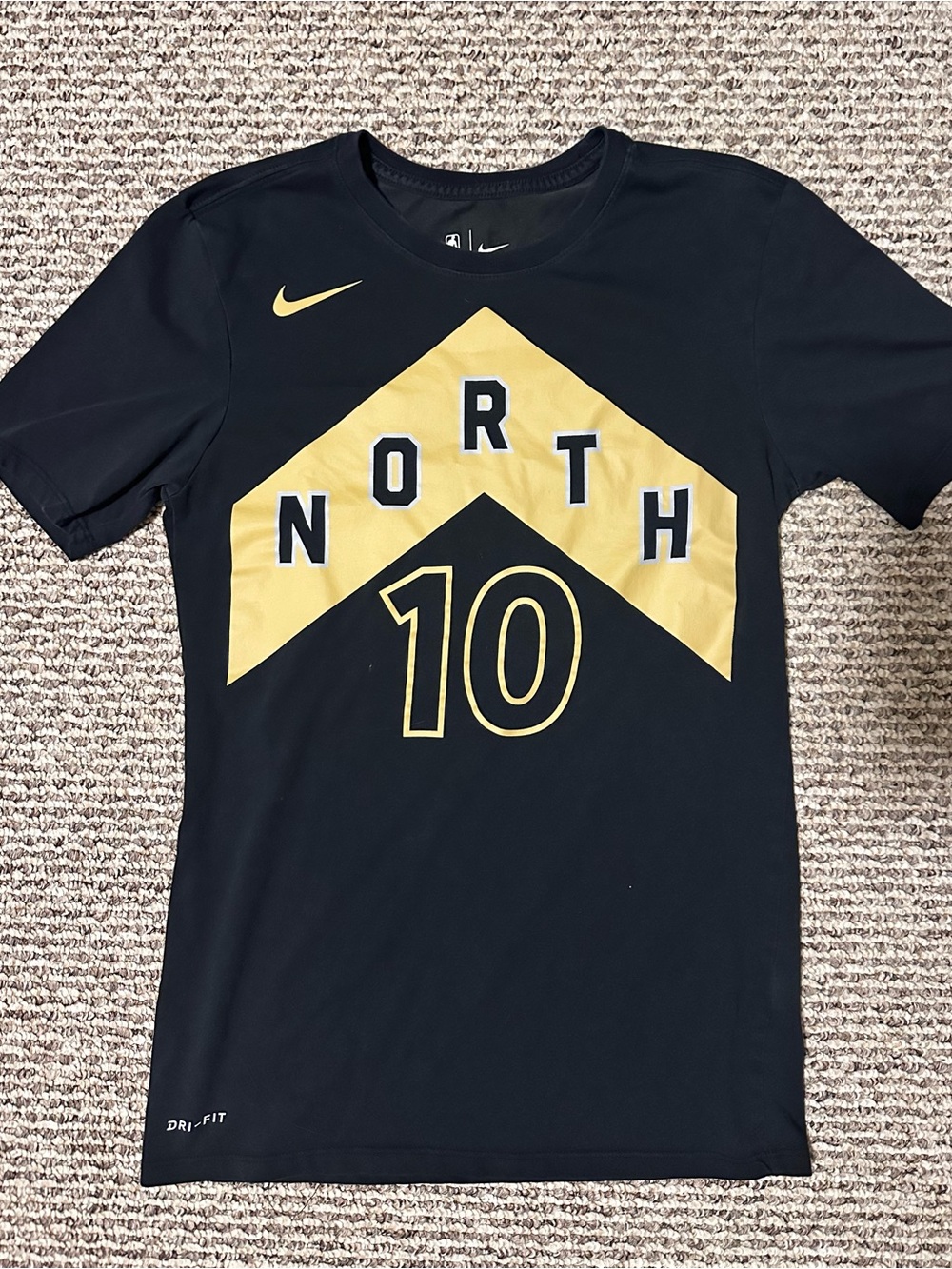 NBA Nike DeRozan Tee Size- Size Small